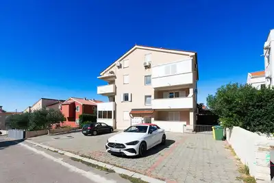 Image de Superbe appartement 1 chambre à Novalja