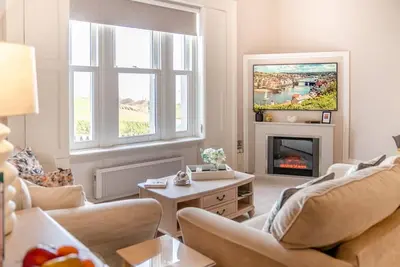 Image de 2 Bed in Whitby (oc-e31738)