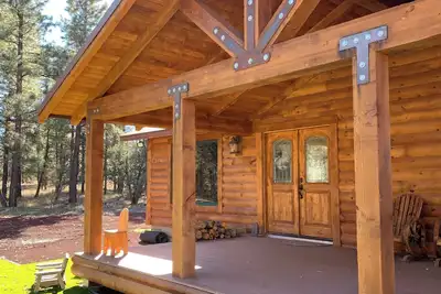 Image de Serene 2-bedroom cabin in charming Williams perfect for your getaway.