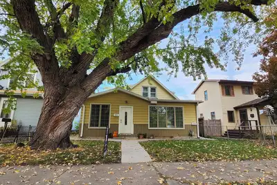 Image de Urban retreat near all the best of Minneapolis!