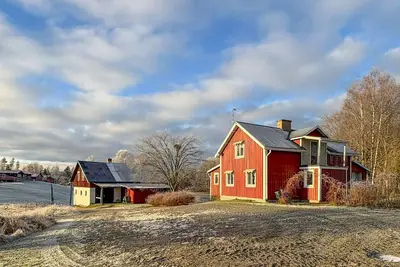 Maison confortable à årjäng avec Wi-Fi