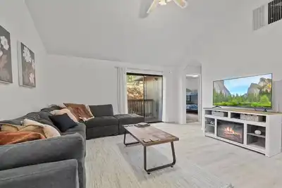 Image de Game Room, 8 guests- Lake, Yosemite, Sonora nearby