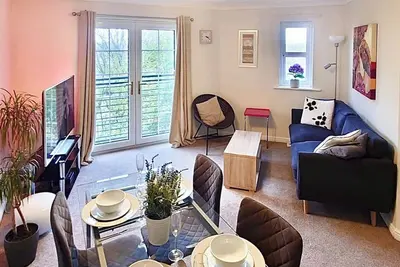 Image de Intertwined - Edinburgh and Glasgow