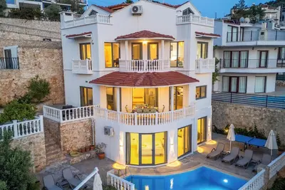 Image de Swallow's Rest, 4 bedroom modern villa in Kisla with spectacular sea views