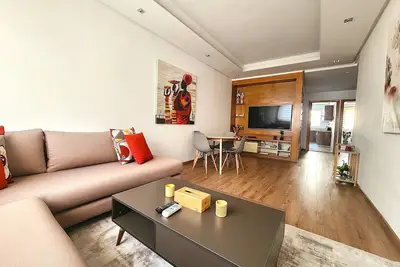 Image de Modern 2br • 115m² • One-Five Racine by Ib Signature