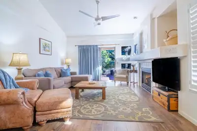 Image de Chic Serene Condo, Newly Renovated! Located in the Heart of Sedona! Peaceful