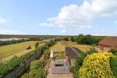 Image de Sunnydene - sleeps 6 guests  in 3 bedrooms