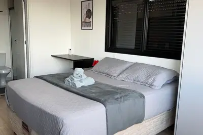 Image de Fully equipped apt: A/C, pool & gym in Downtown