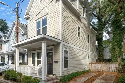 Image de Walkable + Downtown Ilm + Sleeps 7 + 5th st