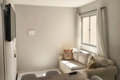 Image de Cozy apartment close to several beaches. Accepts pets.