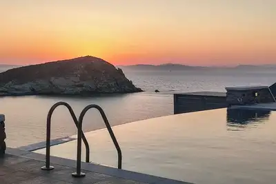 Image de Villa Kephala a Beachfront Luxury with Pool and directly access to the beach