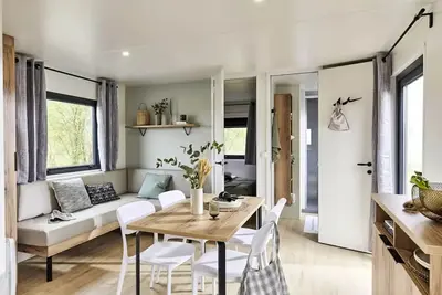 Image de Mobil-home Lodge 77 Confort Plus 2 chambres - 30 m² + terrasse semi couverte 4 personnes