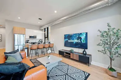 Image de Edgewater Gem by the Lake! 2br with Parking & Gym