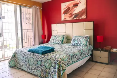 Image de Cozy 1-bedroom condo with Ac in vibrant Basseterre