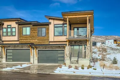 Image de Luxurious 4-Bedroom Retreat Between Jordanelle Reservoir and Deer Valley