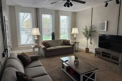 Image de Entire 3 Bedroom Apartment on Historic Centerville Square near Lake Rathbun