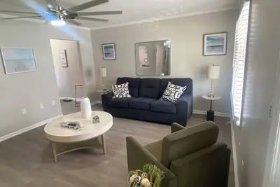 Image de Charming Home, Close to Tybee\nLicense # Str-25607