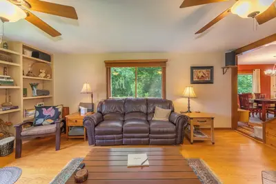 Image de Tranquil Retreat-Min to Mqt, Gwinn-10 Acres Enjoy