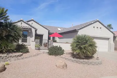 Image de All New Upgraded Home in The Grand for the best Winter Stay in Arizona