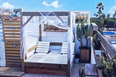 Image de Apartment in Alicante, sunny, a large solarium very equipped, swimming pools, tennis