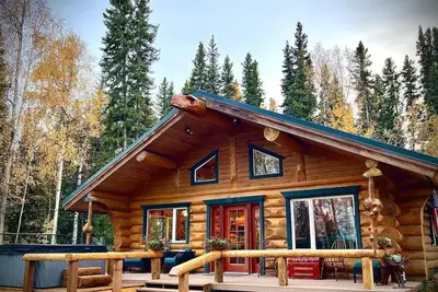 Image de Stunning log cabin w/hot tub, sled dog tours