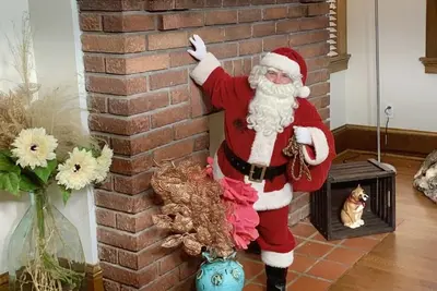 Image de 2 Bedroom, Near downtown, Ohio city, Tremont, and Central!