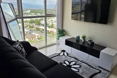 Image de Portmore Paradise: Pool & 24/7 Security