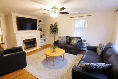 Image de Entire home recently renovated in a private setting