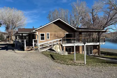 Image de Tremendous 3-bedroom house with Ac in charming Topaz