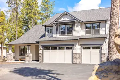 Image de Downey Pines: Luxury 5bd Mountain Retreat ~ Close to Bachelor & Sunriver