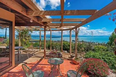 Image de BeachView Retreat - Stunning Views, Beautiful Home