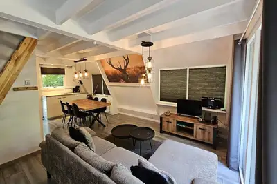 Image de Chalet confortable et clôturé à Durbuy