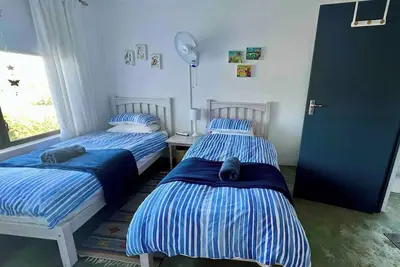 Image de Escape to Riverdance — Nature’s Calm, Comfort’s Warmth