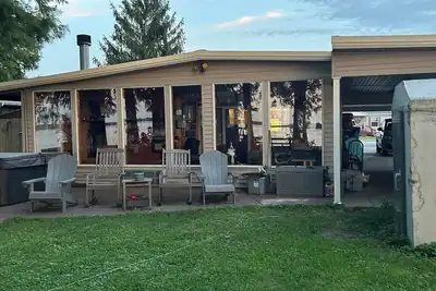 Image de Tranquility Base Ii: Lakeside Get a Way on Reelfoot Lake! Sleeps 4-6