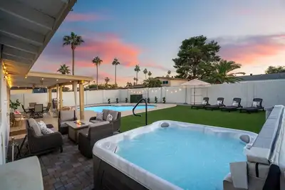 Image de Stylish Desert Family Getaway + Heated Pool