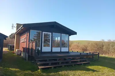 Cozy beachfront cottage