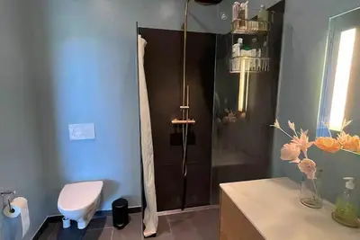 Image de Bright modern holiday home near beach and forest