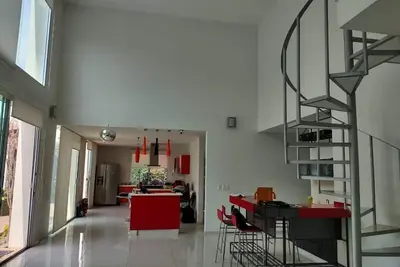 Image de Spacious house with private pool and jacuzzi