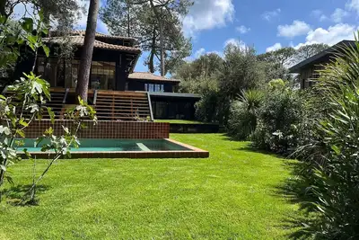 Image de Superbe maison pour 10 personnes avec piscine - Cap-Ferret à L'Herbe
