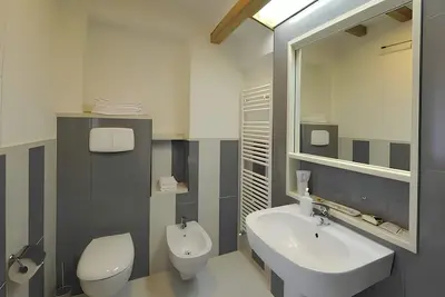 Image de Gustet 5 - Fabulous loft apartment with exposed beams for 5 people