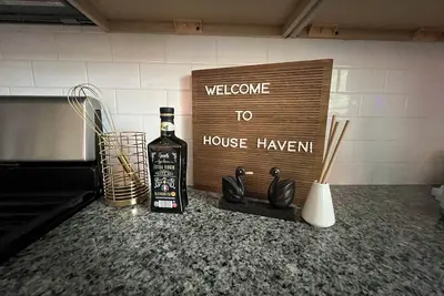 Image de Peaceful Modern Home Close to Downtown Atlanta and Minutes Away From Airport