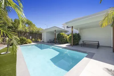 Image de Bright 3-Bed Home with Private Courtyard