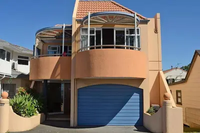 Image de Barrons by the Beach