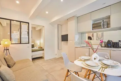 Appartement de Charme Centre de Paris Le Marais