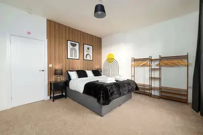 Image de Monks Quarters-Luxe 3 Bed, Private Parking x2 Cars