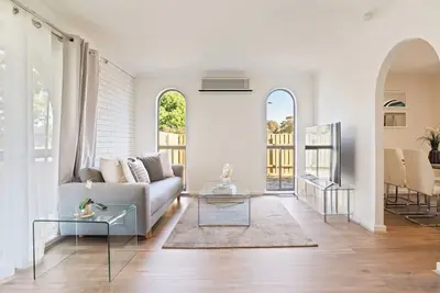 Image de Charming Coastal Home in Seaford