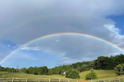 Image de Rose Hill Farm in Amish Community near vet school