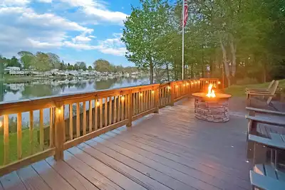 Image de Wine & Water: Vineyard View Cottage on Little Sodus Bay