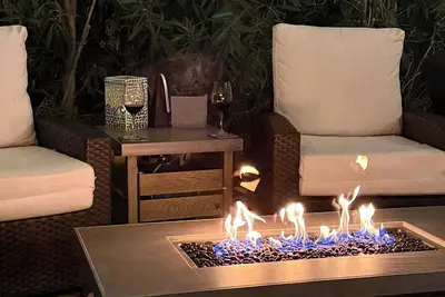 Image de Charming 2-bedroom 2 bath house in serene Surprise. Your sun-drenched resort