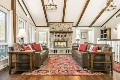 5br Private Dock, Hot Tub, Firepit, Wisp